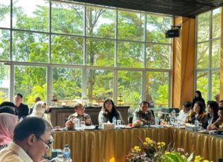 Komisi VII DPR RI Soroti Banyak WN Singapura dan Malaysia hanya Beli Bahan Pokok di Batam