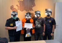 Bea Cukai Amankan Pelaku Beserta Narkotika dan Cartridge Vape di Pelabuhan Batamcentre