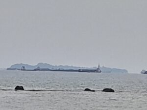 Heboh Penampakan Pulau Seperti Orang Tidur Telentang di Batam