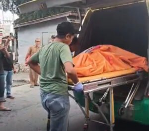 Kebakaran Ruko di Karimun: Satu Jenazah Perempuan Dievakuasi