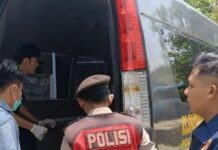 Cemburu Bikin Seorang Gay di Batam Bunuh ‘Lakinya’