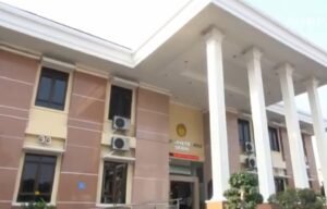 Pakar Sebut Kasus Personel TNI Penyiram Air Keras Harus Diadili di Peradilan Umum, Presiden Diminta Terbitkan Perppu