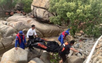 Jenazah Mr X Ditemukan Terapung di Perairan Karimun, Petugas SAR Kontak Singapura