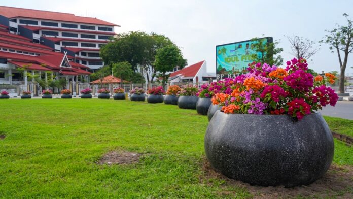 503e31cc-20a4-4256-a13b-2966e7527698