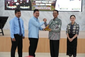 Perkuat Kepastian Hukum, BP Batam-Kejati Kepri Teken MoU: Amsakar Siap Mitigasi Risiko di KPBPB