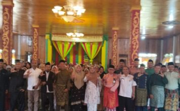 Jaga Kekompakan dan Berbagi, PGRI Cabang Lingga Gelar Halal Bihalal Lintas Generasi