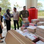 Konsul Amerika Serikat untuk Sumatera, Menyerahkan Bantuan Medis Darurat Bencana ke Pemkab Natuna