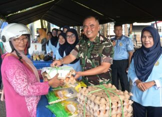 Danlanud RHF Hadiri Bazar HUT TNI AU ke-80 di Tanjungpinang