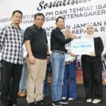 Santunan Rp420 Juta Disalurkan untuk Ahli Waris RT/RW di Batam