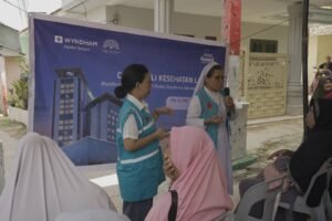 CSR Hari Kesehatan Lansia 2026 Wyndham Panbil Batam & Panbil Residence Gelar Bakti Sosial di Tanjung Uma