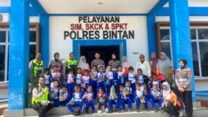Polisi Sahabat Anak Polres Bintan, Meningkatkan Kesadaran Tertib Berlalu Lintas Sejak Dini