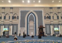 Batam Butuh 9.000 Hewan Kurban, Prabowo Bantu Satu Sapi Limosin di Masjid Agung Raja Hamidah