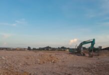 Malam-malam Lori Odol Timbun Lahan Dekat Perumahan Gesya Paradise Tanjungpiayu, Timbulkan Keributan