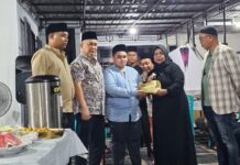 PWI Pusat Serahkan Uang Duka kepada Keluarga Almarhum Zulmansyah Sekedang