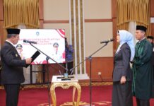 Gubernur Ansar Lantik Misni sebagai Sekda Definitif Kepri, Perempuan Pertama Pegang Tongkat Komando Birokrasi