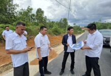 Roby Tinjau Infrastruktur Peningkatan Struktur Jalan Sinjang di Toapaya