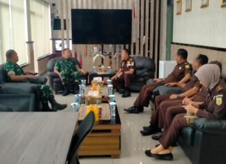 Dandim 0315/Tanjungpinang Sambut Kunjungan Aspidmil Kejati Riau, Perkuat Sinergitas Penegakan Hukum Militer