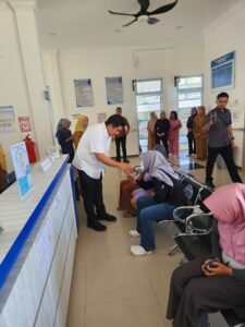 Roby Datangi Puskesmas Teluk Bintan: Ingin Pastikan Pelayanan Kesehatan Berjalan Maksimal
