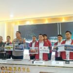 Praktik Judol di Rumah Mewah Dibongkar, Polisi Menyita 1 M Uang Tunai