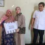 HLUN ke-30, Bupati Bintan dan LKKS Salurkan 300 Paket Sembako untuk Lansia