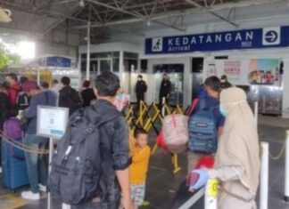 Kurs IDR Anjlok, Wisman Singapura dan Malaysia ‘Happy-happy’ di Batam