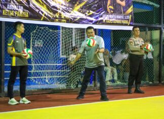 Sekda Bintan Buka Turnamen Bola Volly Desa Gunung Kijang Cup III Tahun 2026