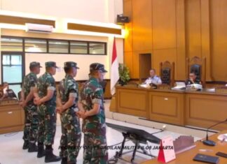4 Anggota TNI Penyiram Air Keras Divonis 1,5 hingga 3 Tahun Penjara, Dua Dipecat karena ‘Otak’