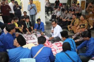 DPRD Batam Sambut Unjukrasa PMII, Siap Teruskan Tuntutan Evaluasi Program MBG ke Pemerintah Pusat