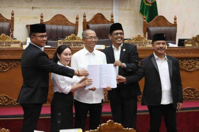 paripurna dprd penjelasan walikota