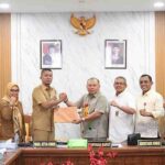Pansus Ranperda PSU Perumahan Gelar Rapat Finalisasi, Segera Dibawa ke Paripurna untuk Disahkan