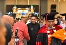 Gubernur Ansar Hadiri Wisuda XIV UIS, Dorong Lulusan Kuasai Teknologi dan Jadi SDM Unggul