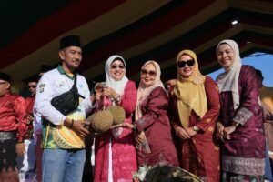 Khalid bin Walid dan Durian Bintan Menarik Perhatian di Pawai Ta’aruf MTQ XII Kepri