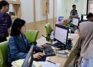 Imigrasi Batam Beri Pelayanan Paspor Simpatik di Akhir Pekan untuk 400 Pemohon