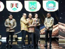 Amsakar Raih Pemimpin Daerah Awards 2026, Batam Diganjari Penghargaan Pembangunan Ekonomi