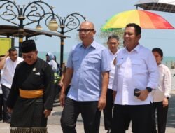 Gubernur Ansar Dampingi JAM-Intel Kejagung Jelajahi Sejarah Pulau Penyengat