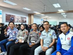 Seminar Safety Riding Honda di Batam Bahas Jarak Aman, Blind Spot hingga Risiko bagi Usia Produktif