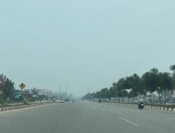 Kabut Asap Makin Tebal di Batam, Warga Resah dan Jarak Pandang Terganggu