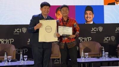 Billy Mambrasar Jadi Putra Papua Pertama Penerima Penghargaan Organisasi Mitra PBB: Junior Chamber International untuk Indonesia 2026