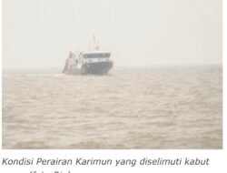 Jarak Pandang 2 Mil, Pelayaran Karimun Terancam Lumpuh – KSOP Tebar Peringatan Keras Soal Kabut Asap Mematikan
