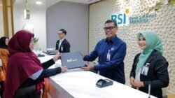 Kepercayaan 24 Juta Nasabah Antarkan BSI Raih Top 5 Layanan Terbaik CX 100 Award